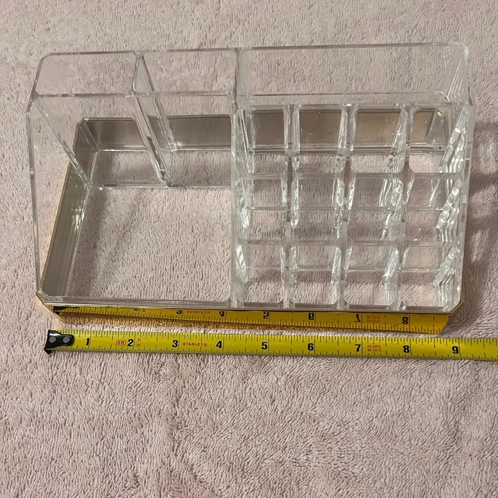 Set of 3 Clear Acrylic Cosmetic Makeup vanity Organizers Bathroom, lipstick